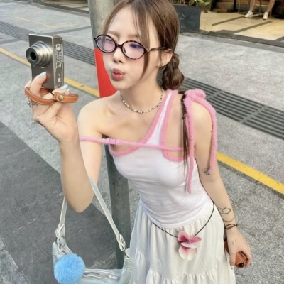 酷飒来袭！有个性女生真人头像推荐