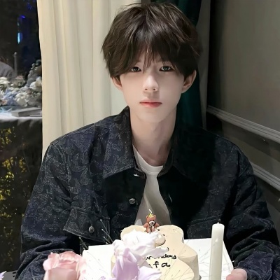 青春感爆棚的真人少年头像推荐