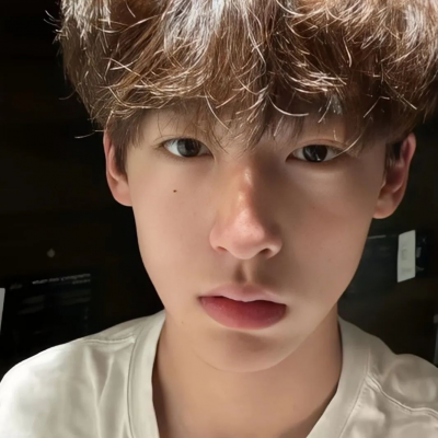 宝藏小众！男生真人帅气头像小众