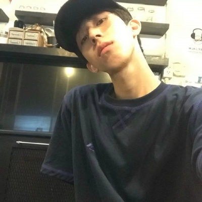 氛围感拉满的小众个性男生头像来啦