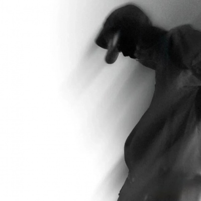 超赞的高级感小众黑白男生头像精选