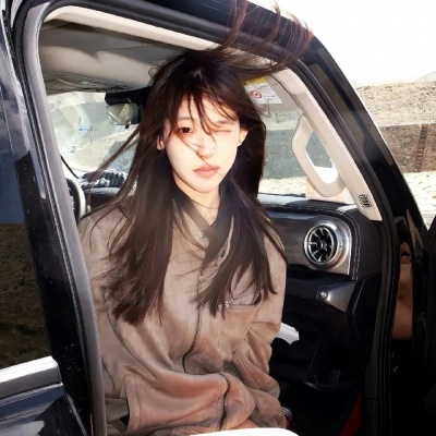 真人女生头像露脸小众，挖到宝啦！