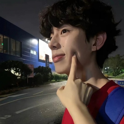 气质干净男生头像,让人看了就很舒服