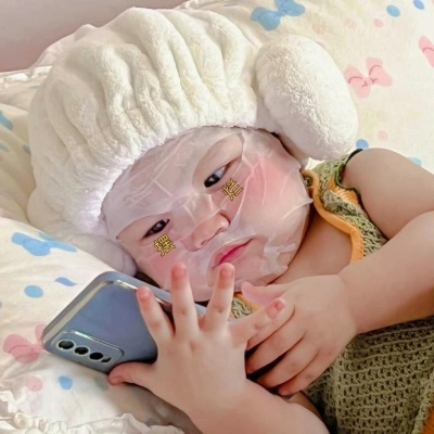 搞怪萌娃女生头像合集!俏皮表情 / 鬼马姿势 / 萌趣穿搭