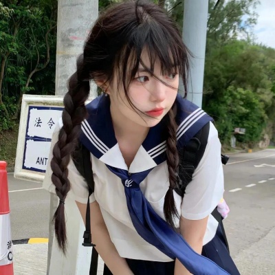 2025最新个性真人女生微信头像合集，小众高级不撞款！