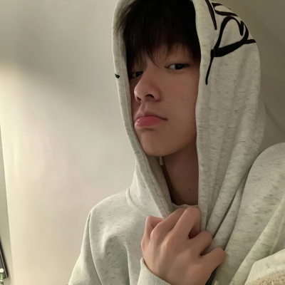 被帅晕！真人酷帅男生头像推荐