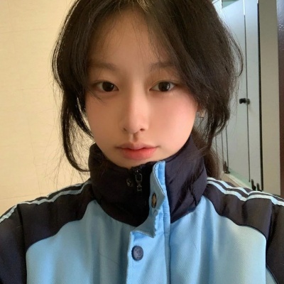 美到犯规 !女生头像蓝色真人