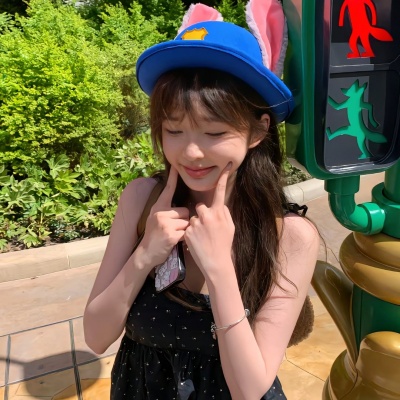 可爱单人真人ins风情头推荐