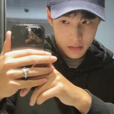 干净气质氛围男生头像分享,宝子们快码住!