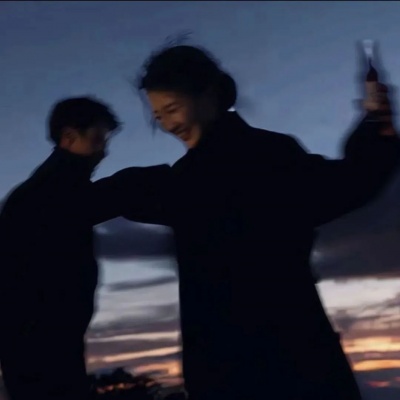 甜度爆表!浪漫氛围拉满的情侣头像精选