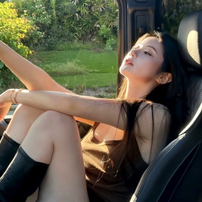 超绝!个性酷飒女生头像分享