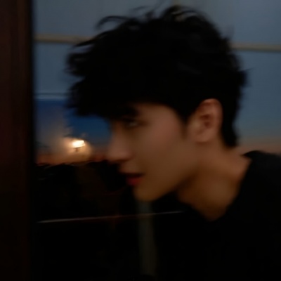 被帅晕!这些ins帅气氛围男头绝了