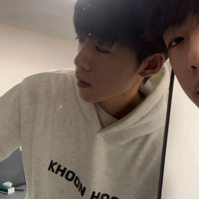 温柔男生头像干净帅气,被拿捏