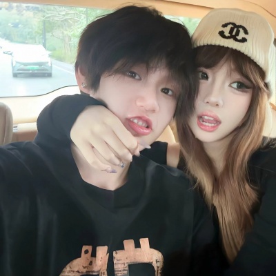 挖到宝啦!双人氛围唯美小众情侣头像