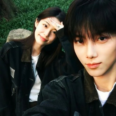 被甜晕！超甜氛围感小众真人情侣头像