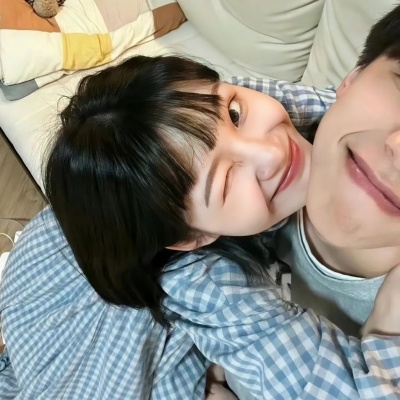 超甜预警！可爱有趣真人情侣头像推荐