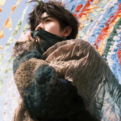 氛围感拉满的超帅男生头像来袭!