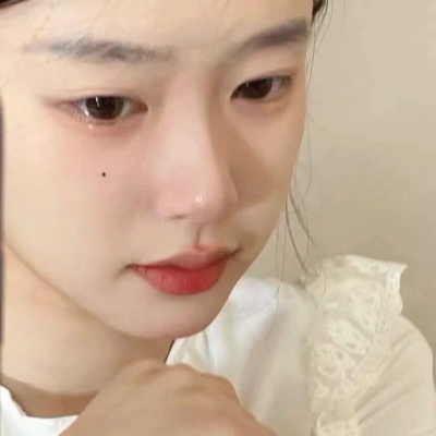 招桃花纯欲女生头像，助你轻松招桃花
