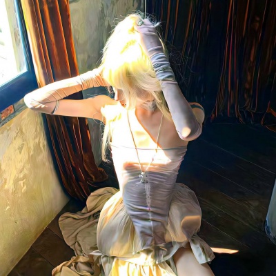 ins贵气名媛女生头像，高级感拉满