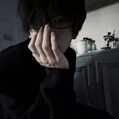 宝藏清晰男头👀