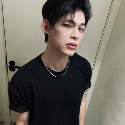 酷到没朋友！高冷个性霸气男生头像推荐