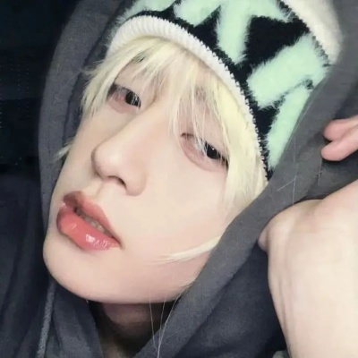 挖到宝啦！ins小众气质男生头像