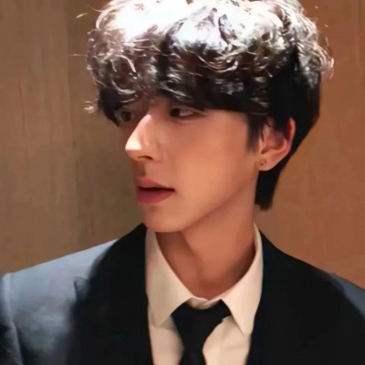 被帅到❗小众洋气男生头像