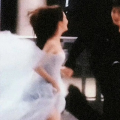 氛围感拉满的ins风情侣头像来啦