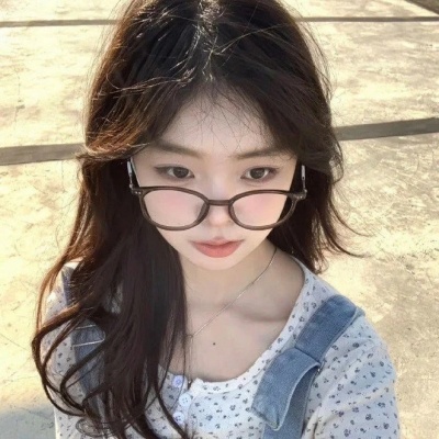 被我挖到超绝的ins可爱小众女生头像啦✨