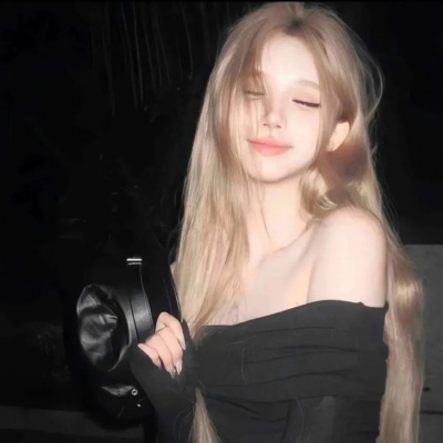 🔥2025超甜一男一女情侣头像，一人一张超般配