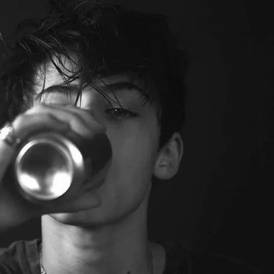 被帅晕！这些ins个性帅气男生头像绝了