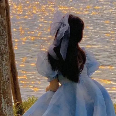 美哭😭气质女神必备唯美背影头像女