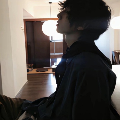 挖到宝啦！小众情绪感男生头像来了