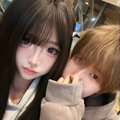 甜炸啦！ins风超甜真人情侣头像精选