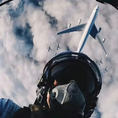 氛围感拉满的ins超酷个性自由风男头推荐