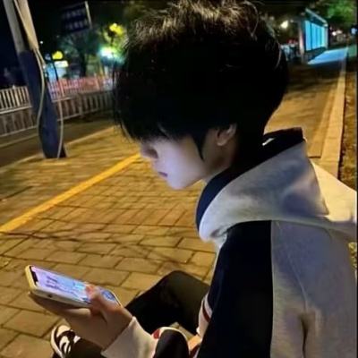 被问N次的小众青春男生头像来咯