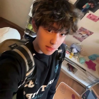 青春感爆棚的帅气男头精选