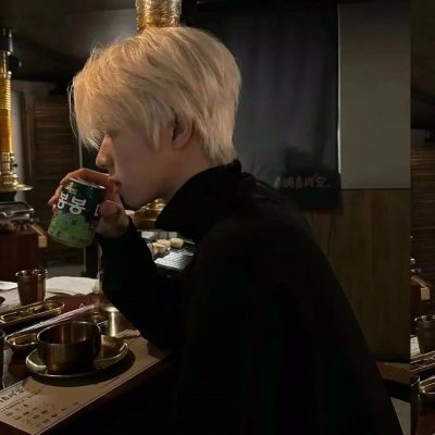 帅炸！超绝emo个性酷男头像来咯