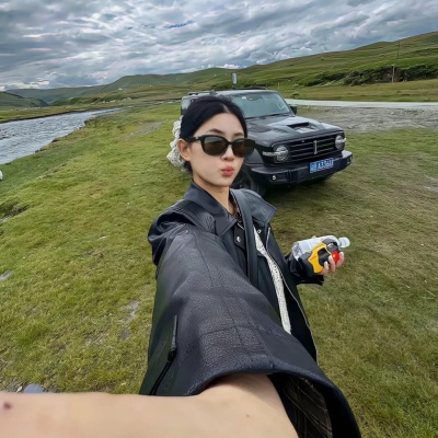 被这组ins个性韩系女生头像美麻啦