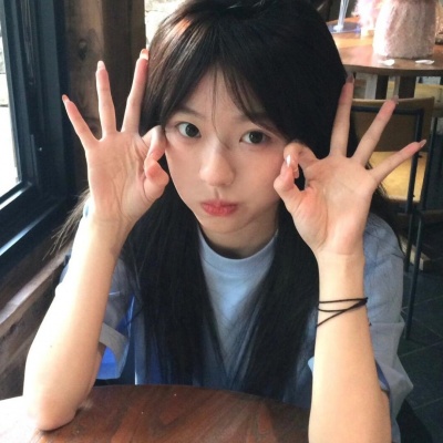 被可爱超萌女头击中了心巴~