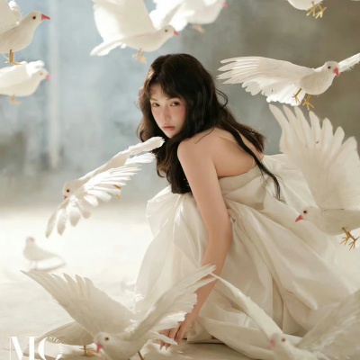 爱住了！浅色系ins风女生头像来袭🥰