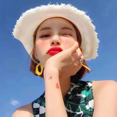 哇塞！多巴胺治愈有趣女生头像来咯