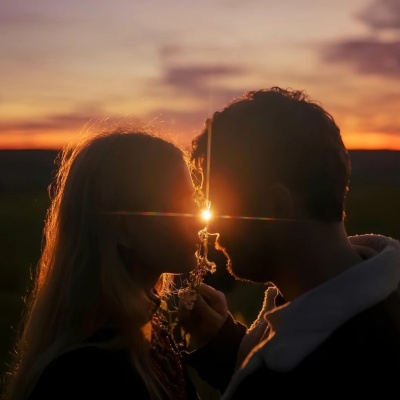  磕到了！这组真人光感唯美情头太绝啦