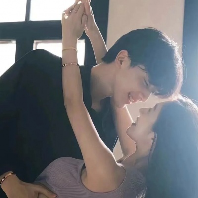 磕到了！高质量ins氛围感真人情侣头像