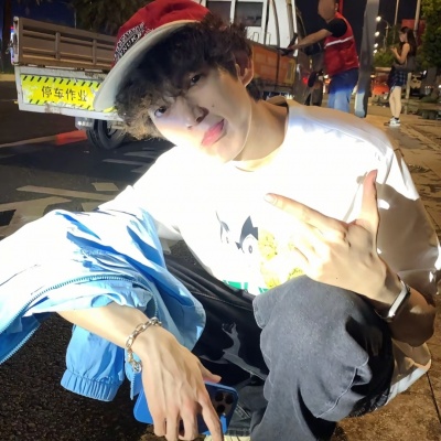 宝藏来袭！ins风可爱小众男头