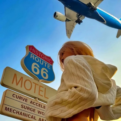 氛围感拉满的真人女头精选