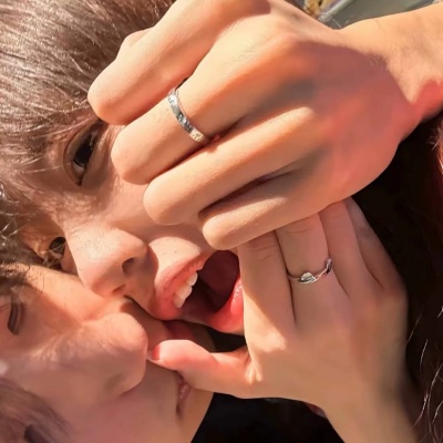 私藏ins小众真人情头！个性风格适配情侣日常配图