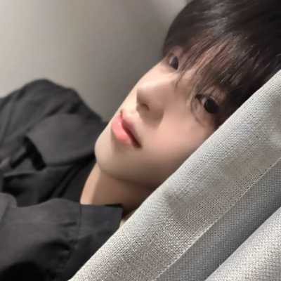 小众又帅气的男生头像,高质感不烂大街!