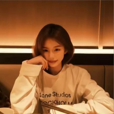 单人情侣头像一对一人一张 情侣低调秀恩爱必备