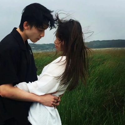 超甜双人真人情侣头像合集：甜度爆表，解锁情侣氛围感新姿势